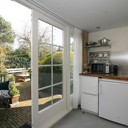 B&B Ereprijs The Hague Exterior photo